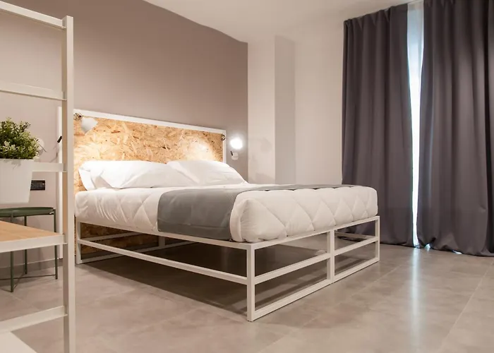 Iron Hotel By Residence Moderno Bari